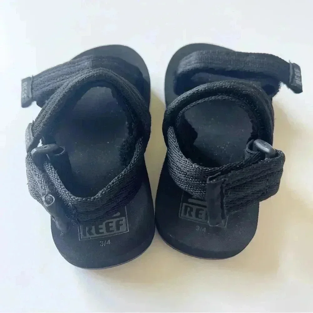 Reef Little Ahi Black Convertible Sandal EUC